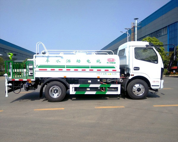程力牌纯电动洒水车