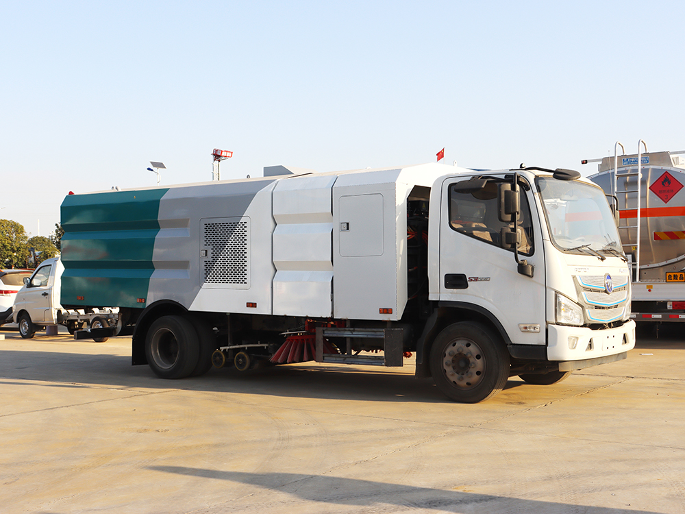 福田纯电动洗扫车