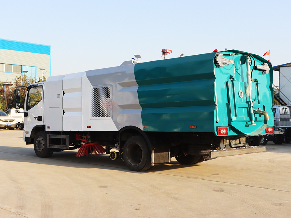 福田纯电动洗扫车