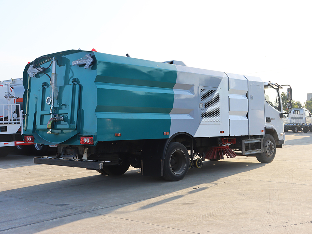 福田纯电动洗扫车