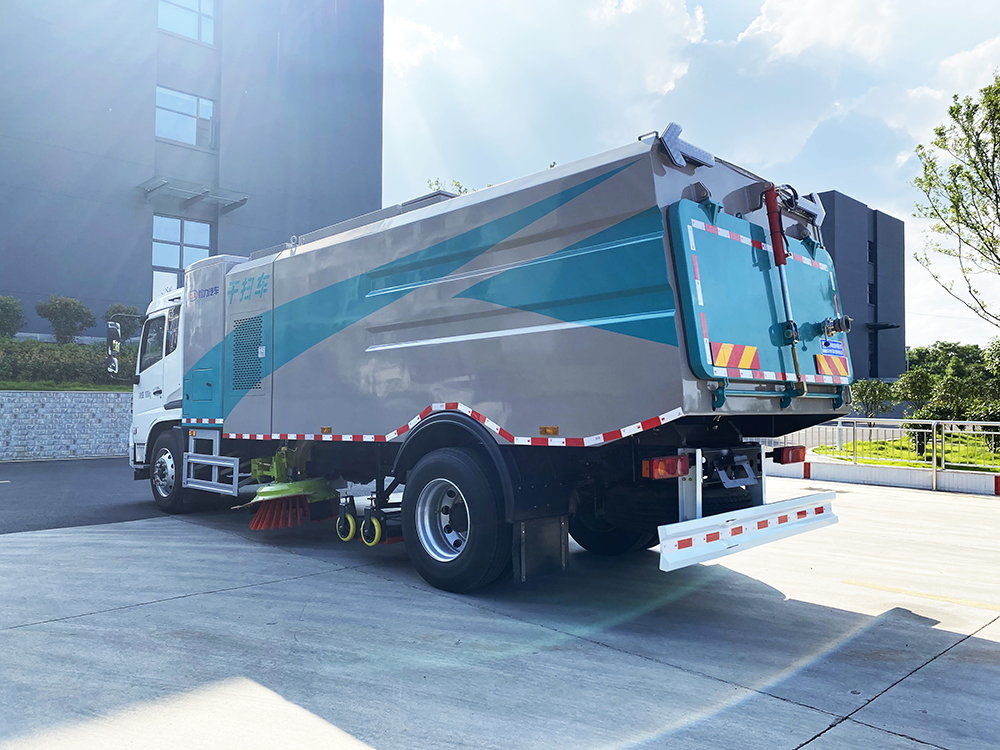 东风天锦纯电动干扫吸尘车