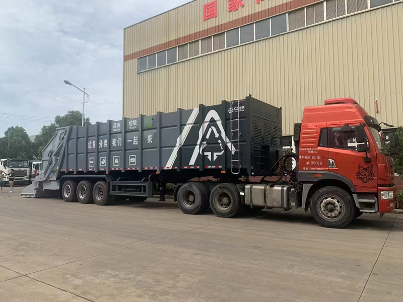 47方压缩式半挂垃圾车